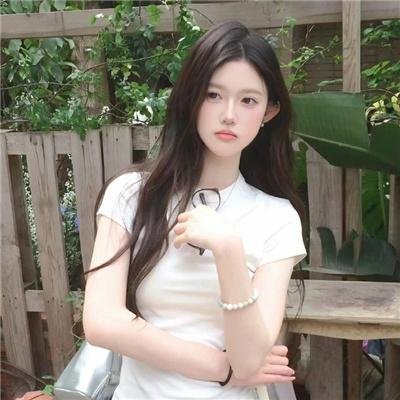 啦啦队海报