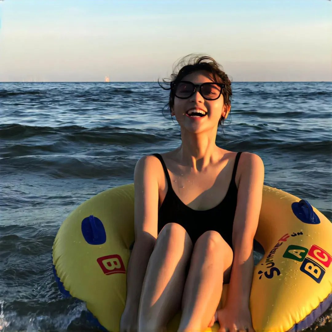 魔毡海报